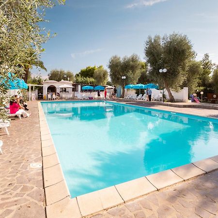 Hotel Palme Gemelle Vieste Bagian luar foto