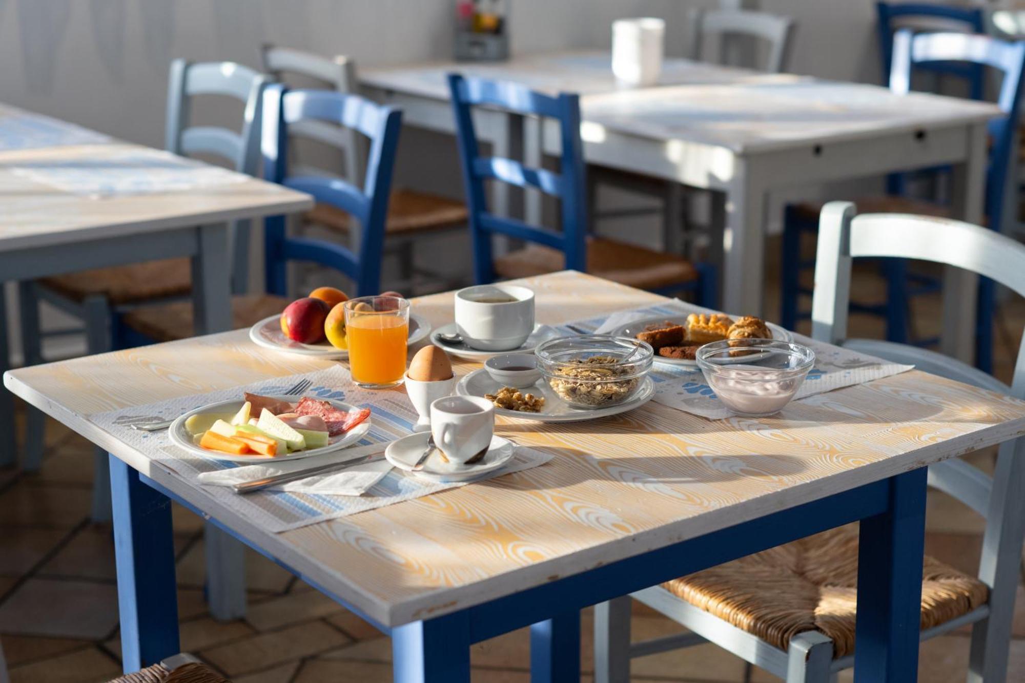 Hotel Palme Gemelle Vieste Bagian luar foto